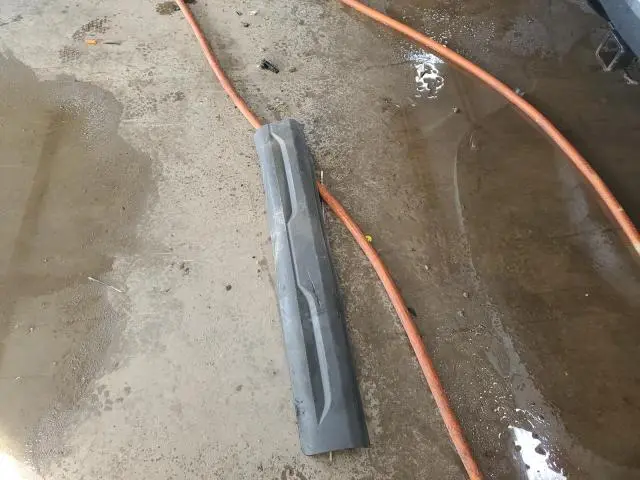 2012 CADILLAC SRX PERFORMANCE COLLECTION  