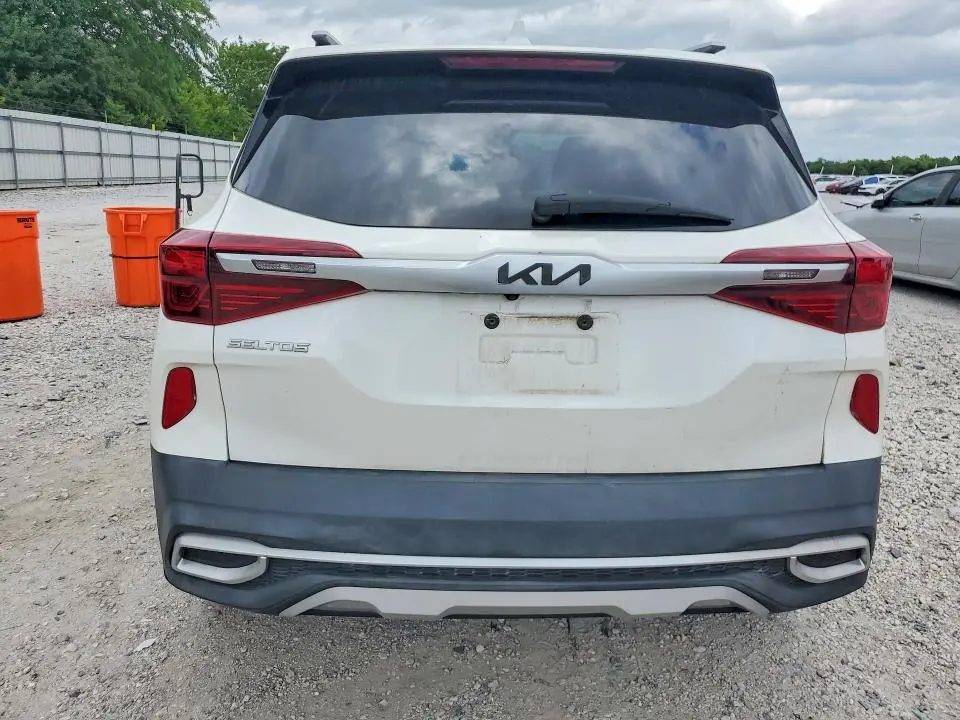 2023 KIA SELTOS SX  