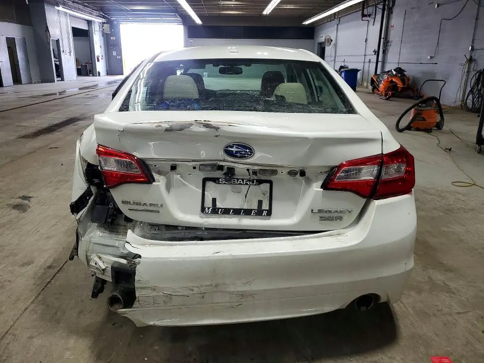 2015 SUBARU LEGACY 3.6R LIMITED  