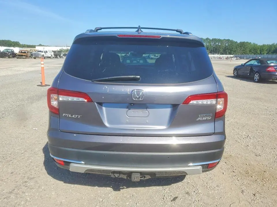 2019 HONDA PILOT TOURING  