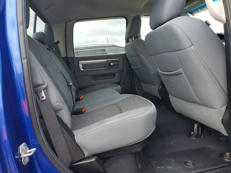 2014 RAM 1500 SLT  