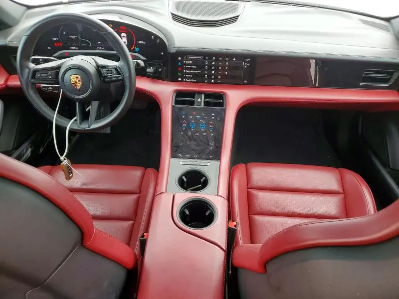 2024 PORSCHE TAYCAN   