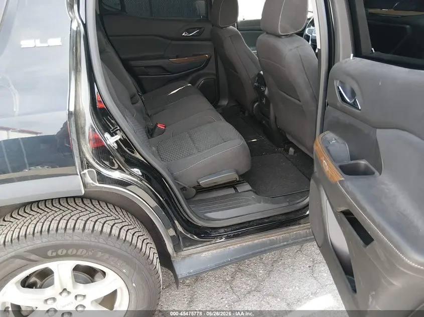 2019 GMC ACADIA SLE-1