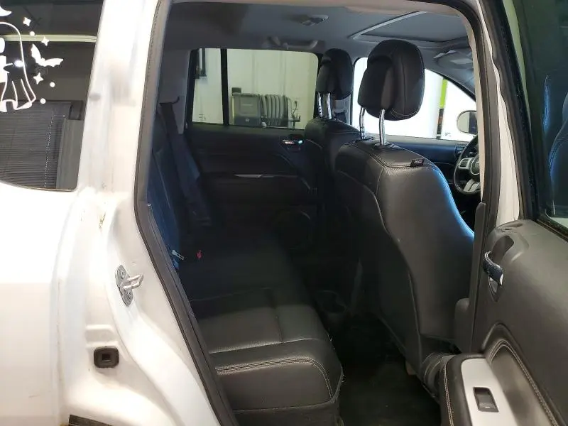 2016 JEEP COMPASS LATITUDE  