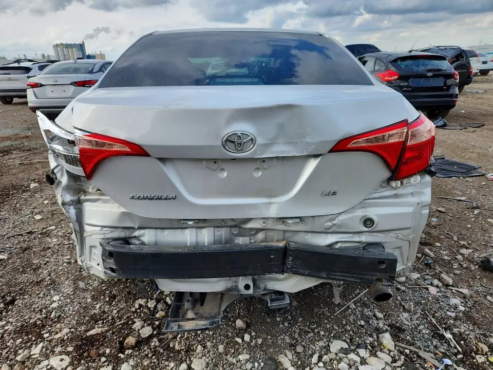 2018 TOYOTA COROLLA LE  