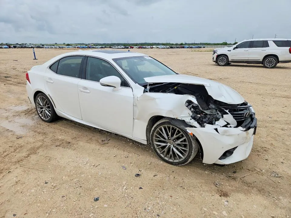 2015 LEXUS IS 250  