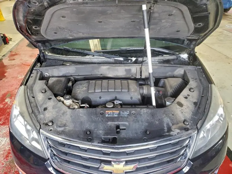 2015 CHEVROLET TRAVERSE LT  