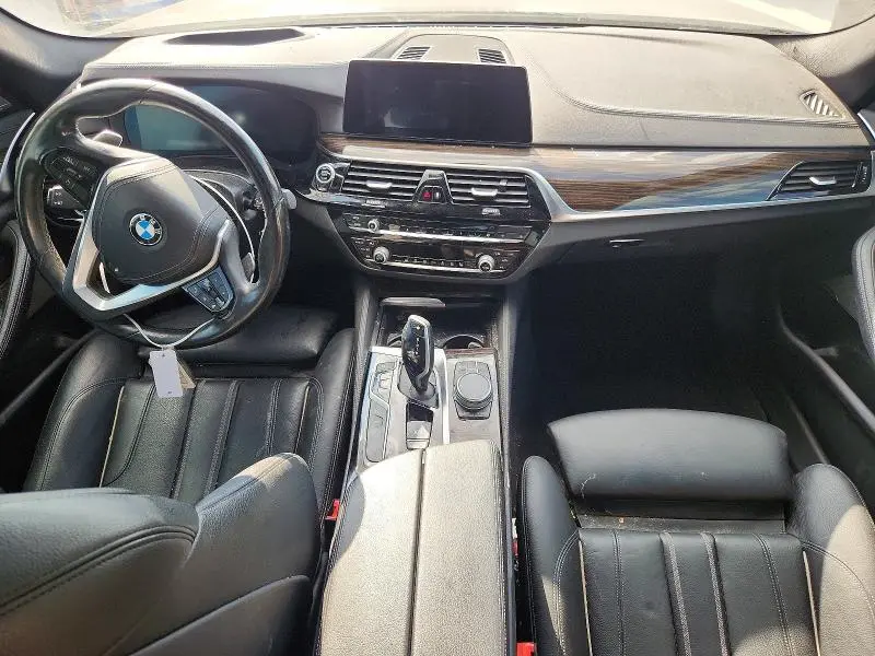 2020 BMW 530 I  