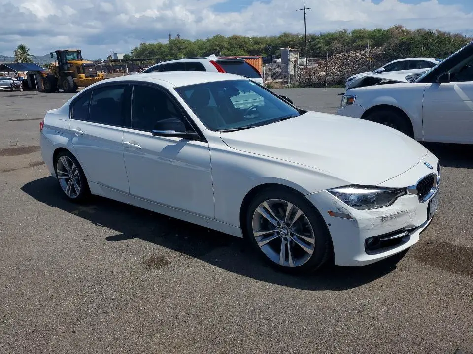 2013 BMW 328 I  