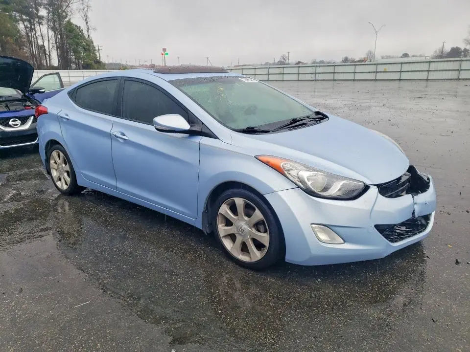 2013 HYUNDAI ELANTRA LIMITED  