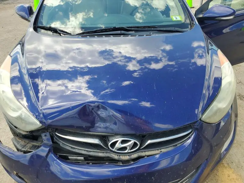 2013 HYUNDAI ELANTRA LIMITED  