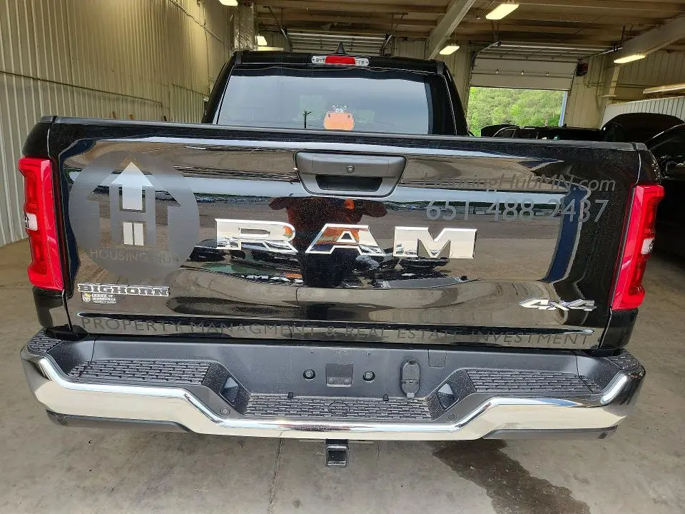 2025 RAM 1500 BIG HORN  