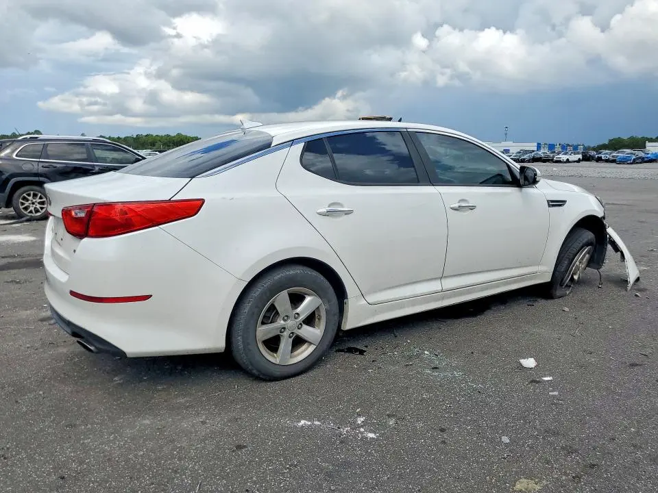 2015 KIA OPTIMA LX  