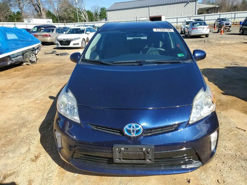 2015 TOYOTA PRIUS TWO  