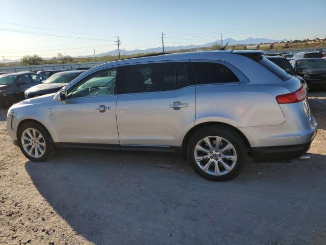 2017 LINCOLN MKT 