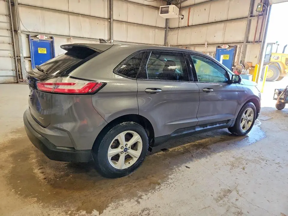 2021 FORD EDGE SE  