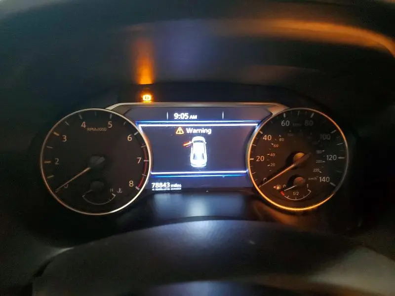 2023 NISSAN ALTIMA SR  