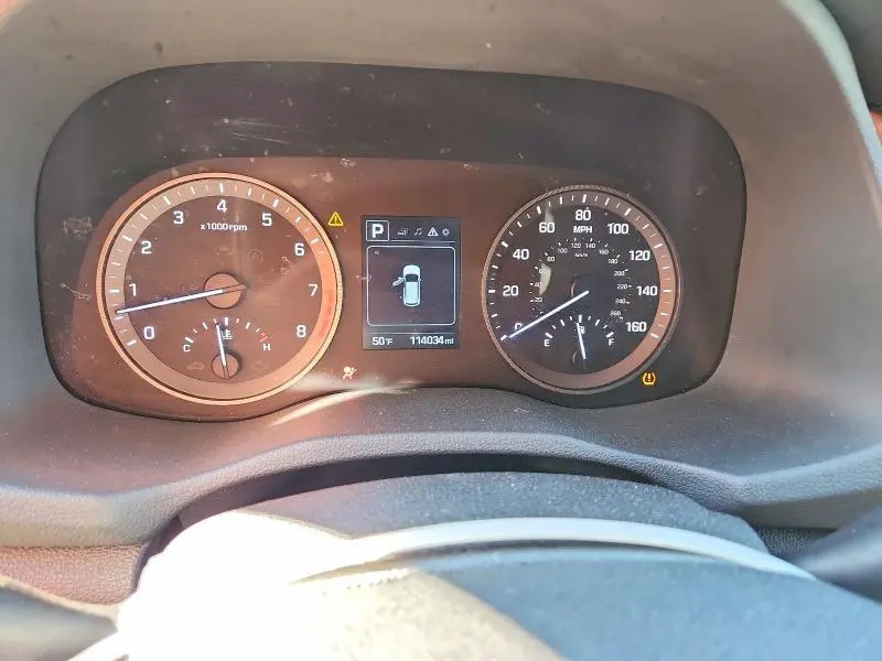 2018 HYUNDAI TUCSON SE  