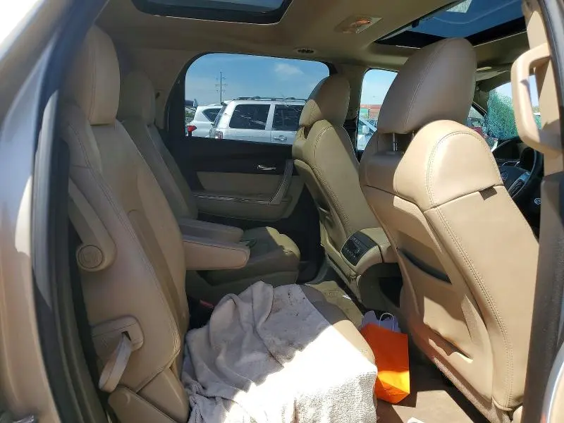 2011 GMC ACADIA SLT-1  