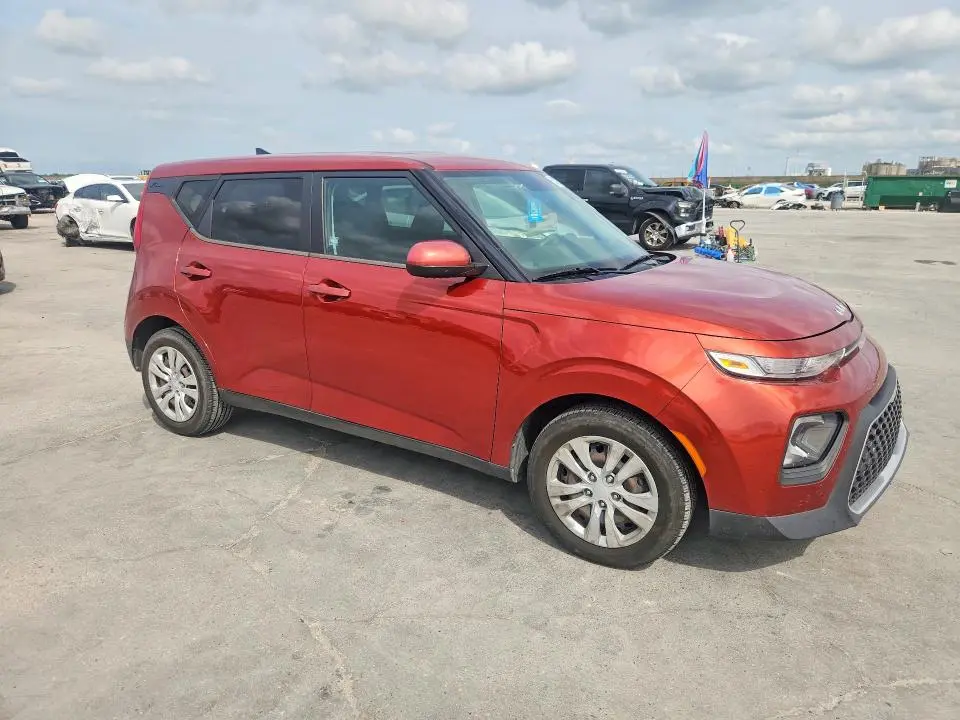 2022 KIA SOUL LX  