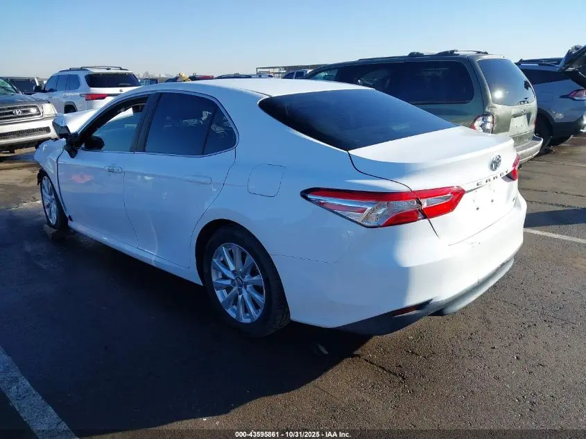 2018 TOYOTA CAMRY LE