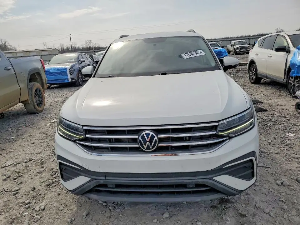 2022 VOLKSWAGEN TIGUAN S  