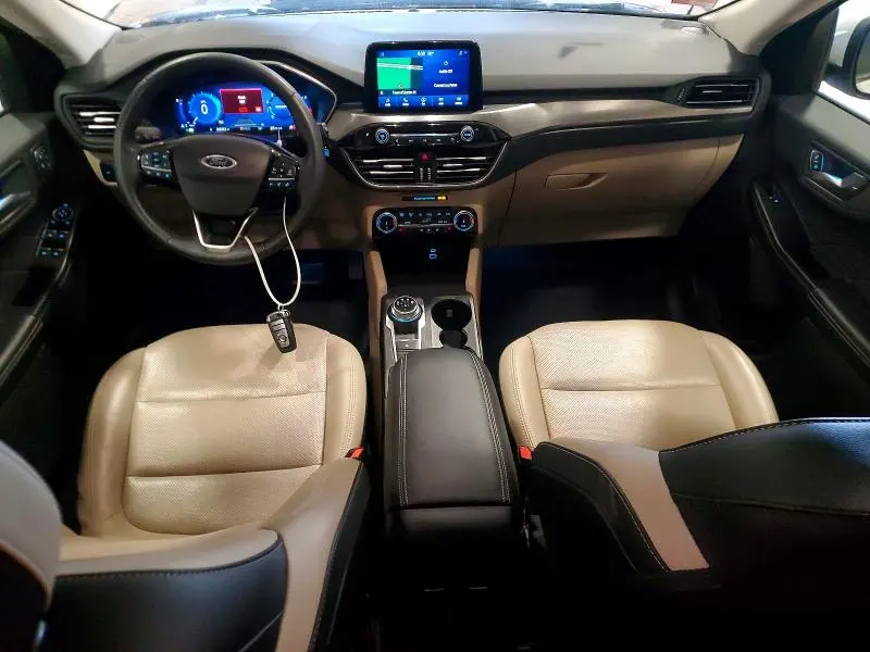 2022 FORD ESCAPE TITANIUM  