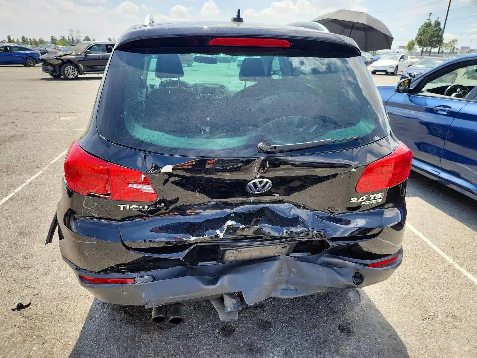 2014 VOLKSWAGEN TIGUAN S  