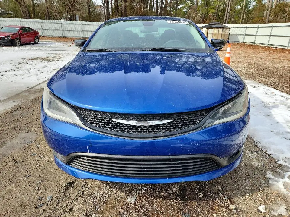 2017 CHRYSLER 200 LX  