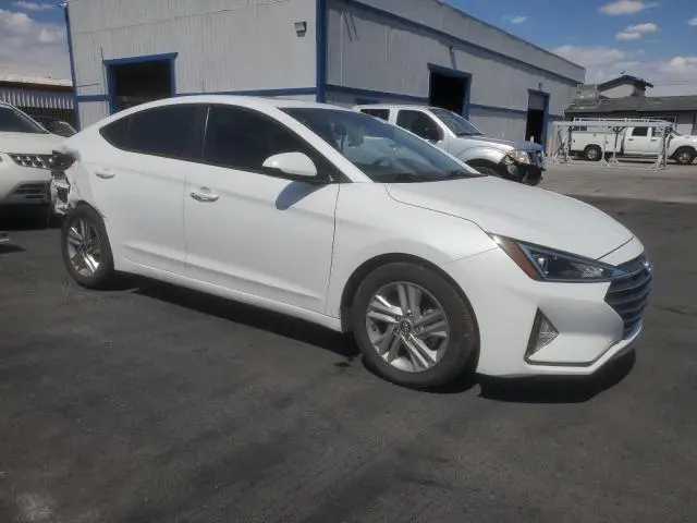 2020 HYUNDAI ELANTRA SEL  
