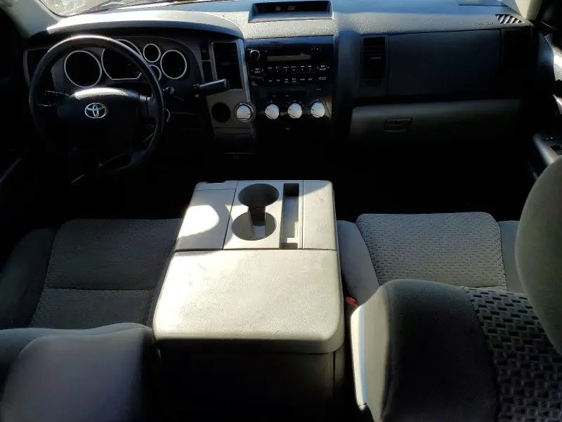2010 TOYOTA TUNDRA DOUBLE CAB SR5  