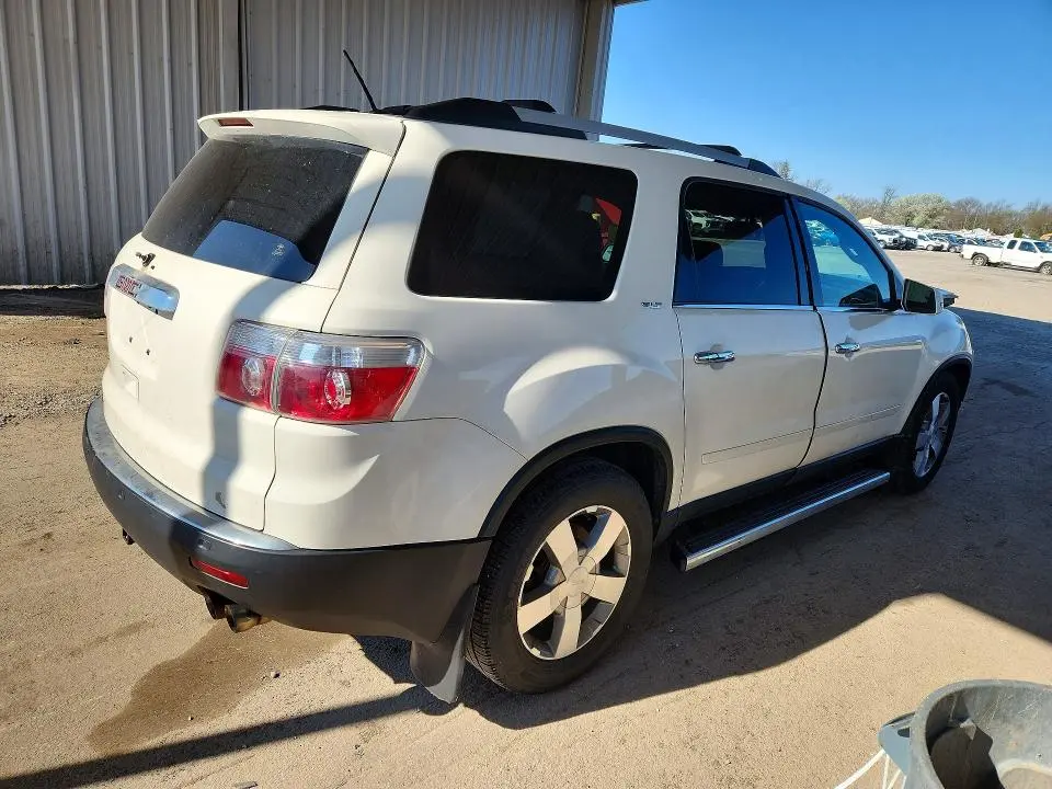 2012 GMC ACADIA SLT-2  