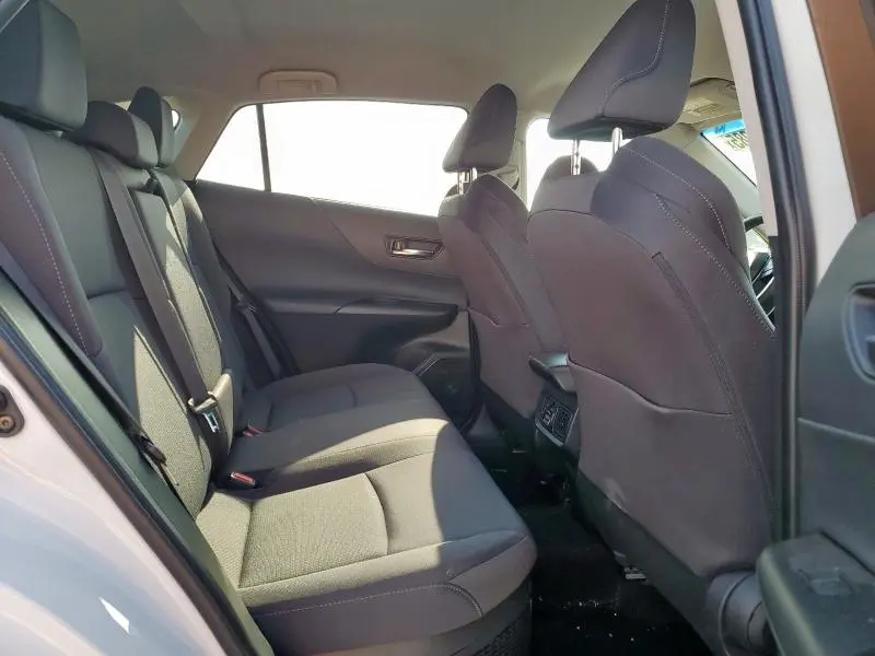 2023 TOYOTA VENZA LE  