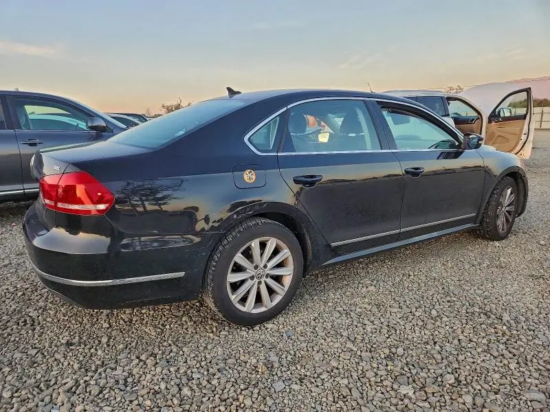 2013 VOLKSWAGEN PASSAT SEL  