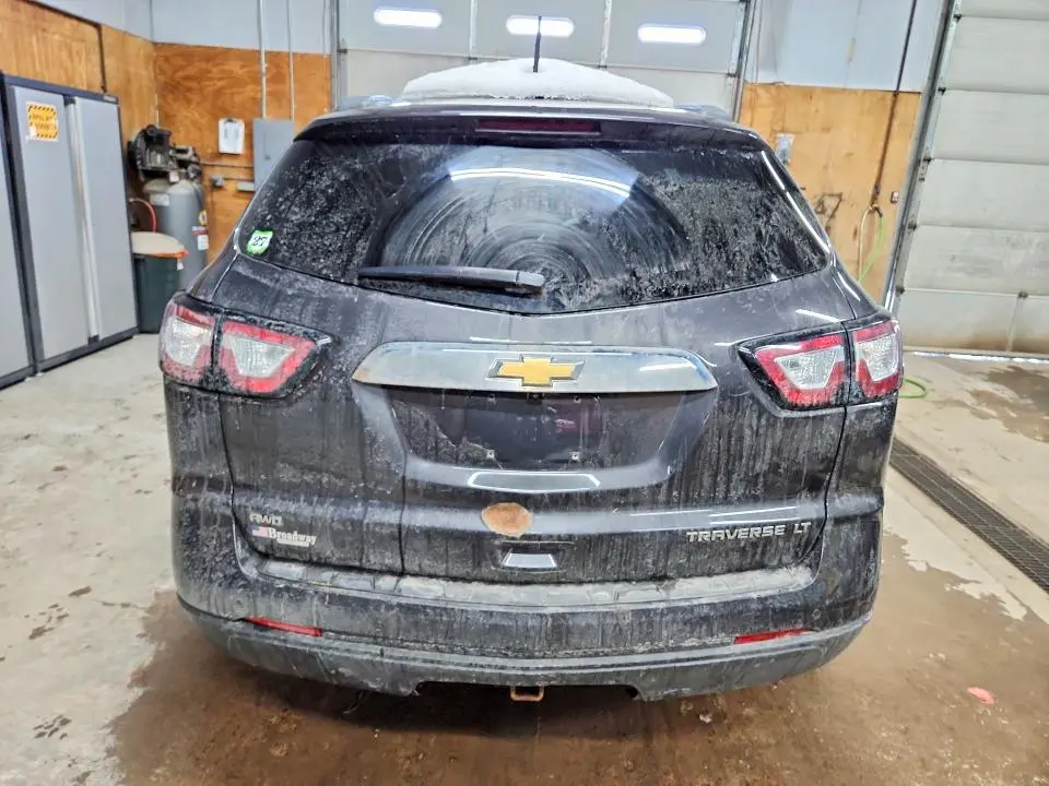 2016 CHEVROLET TRAVERSE LT  