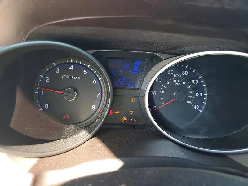 2012 HYUNDAI TUCSON GLS  