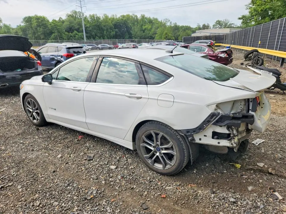 2017 FORD FUSION SE HYBRID  