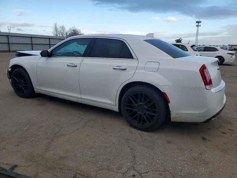 2016 CHRYSLER 300C   