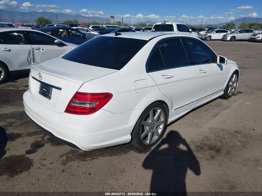 2013 MERCEDES-BENZ C-CLASS C 250 SPORT