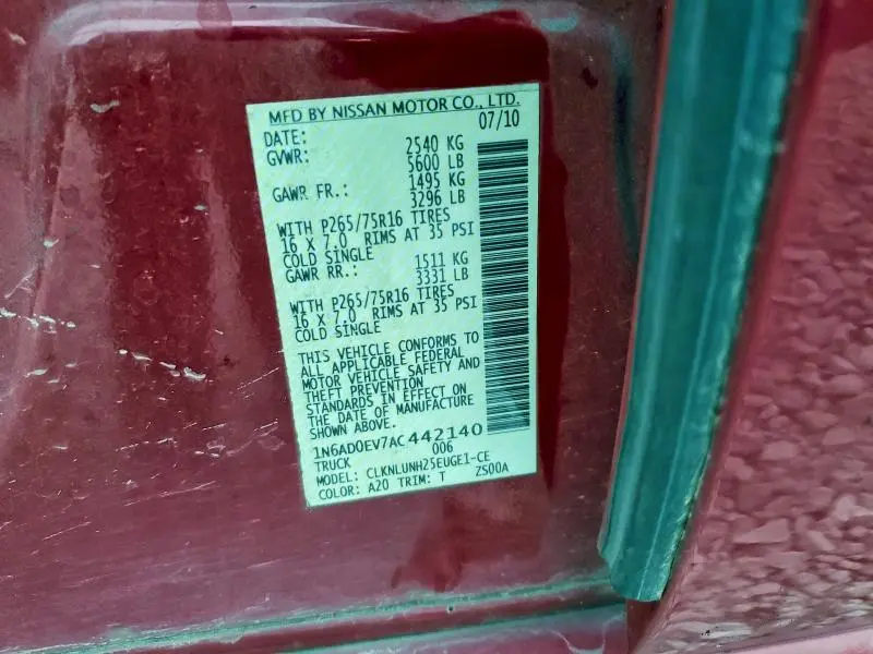 2010 NISSAN FRONTIER CREW CAB SE  