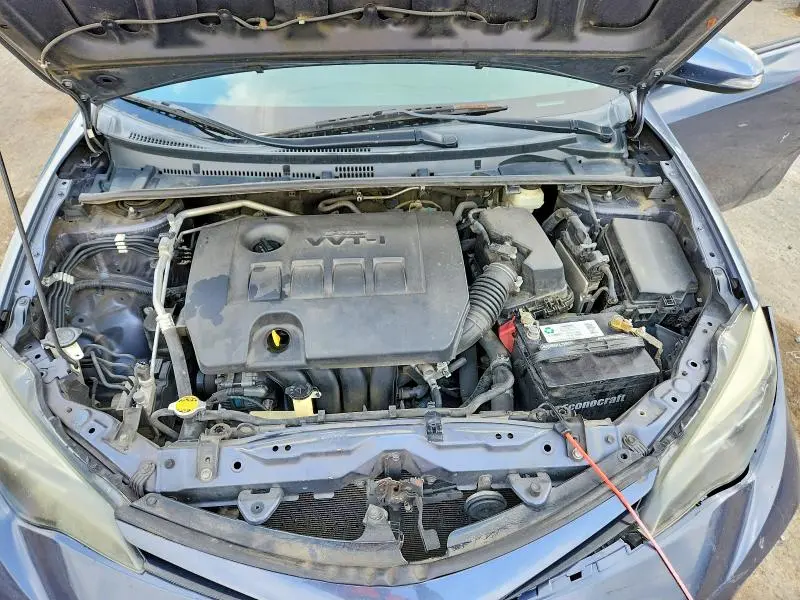 2017 TOYOTA COROLLA SE  