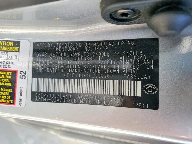 2019 TOYOTA CAMRY XLE  