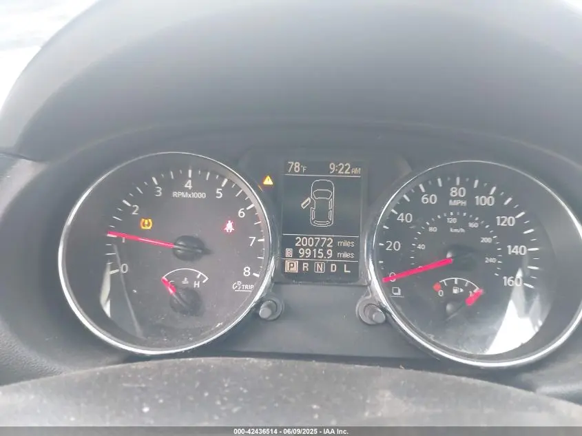 2013 NISSAN ROGUE S