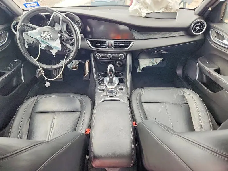 2022 ALFA ROMEO GIULIA   