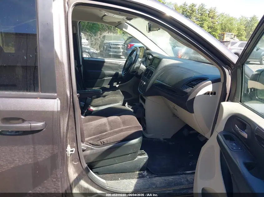 2018 DODGE GRAND CARAVAN SE