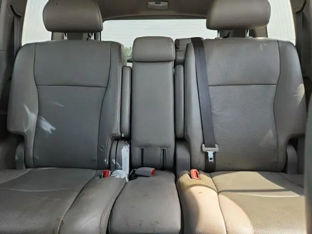 2012 TOYOTA HIGHLANDER LIMITED  