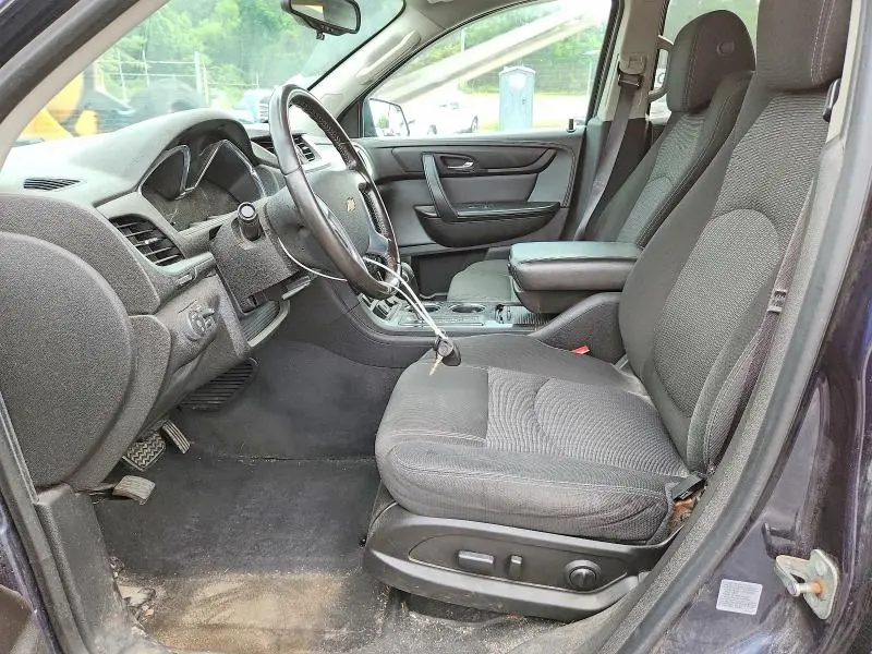 2015 CHEVROLET TRAVERSE LT  