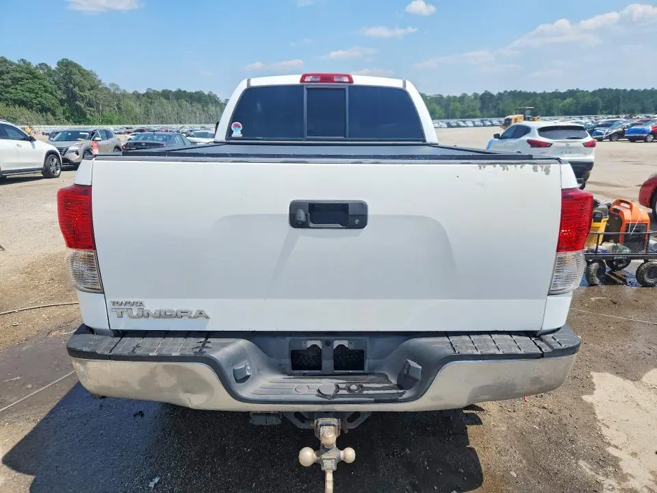 2011 TOYOTA TUNDRA DOUBLE CAB SR5  