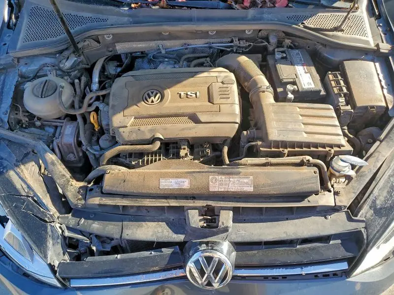 2016 VOLKSWAGEN GOLF S/SE  