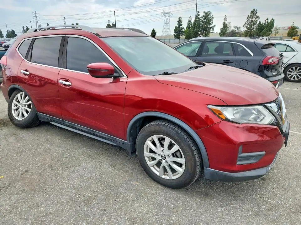 2018 NISSAN ROGUE SV  
